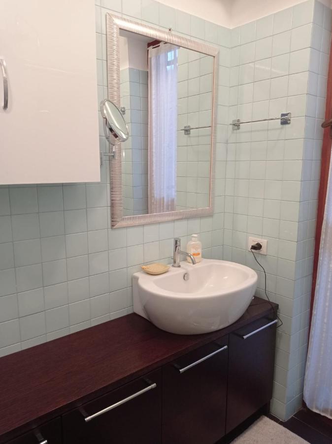 レーリチCasa Degli Uliviアパートメント エクステリア 写真