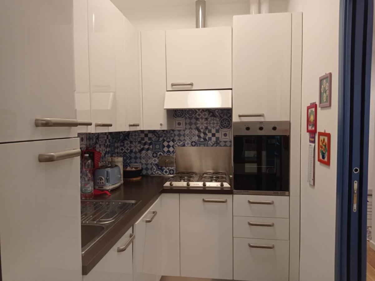 レーリチCasa Degli Uliviアパートメント エクステリア 写真